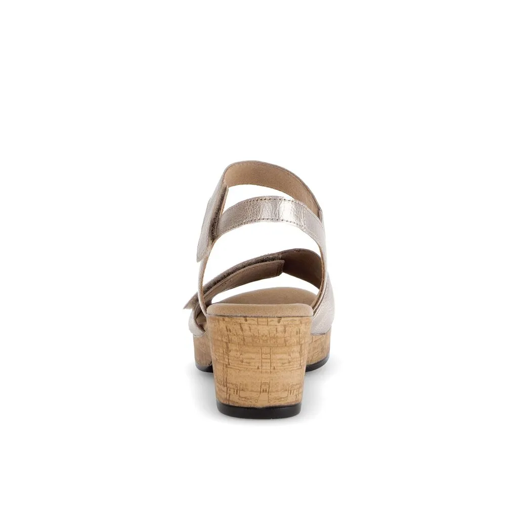 62.072.62 - Gold Leather||62.072.62 - Cuir dor