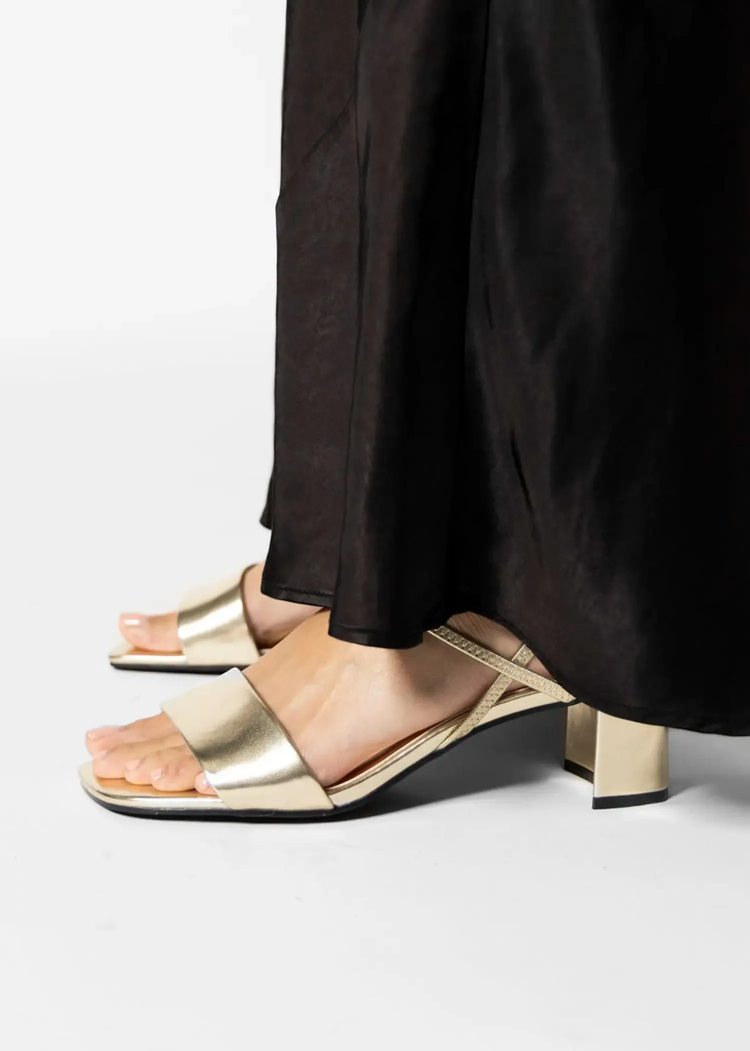 Adapt Sandal
