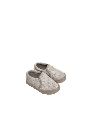AKID Shoes 12-24M (US 6C)