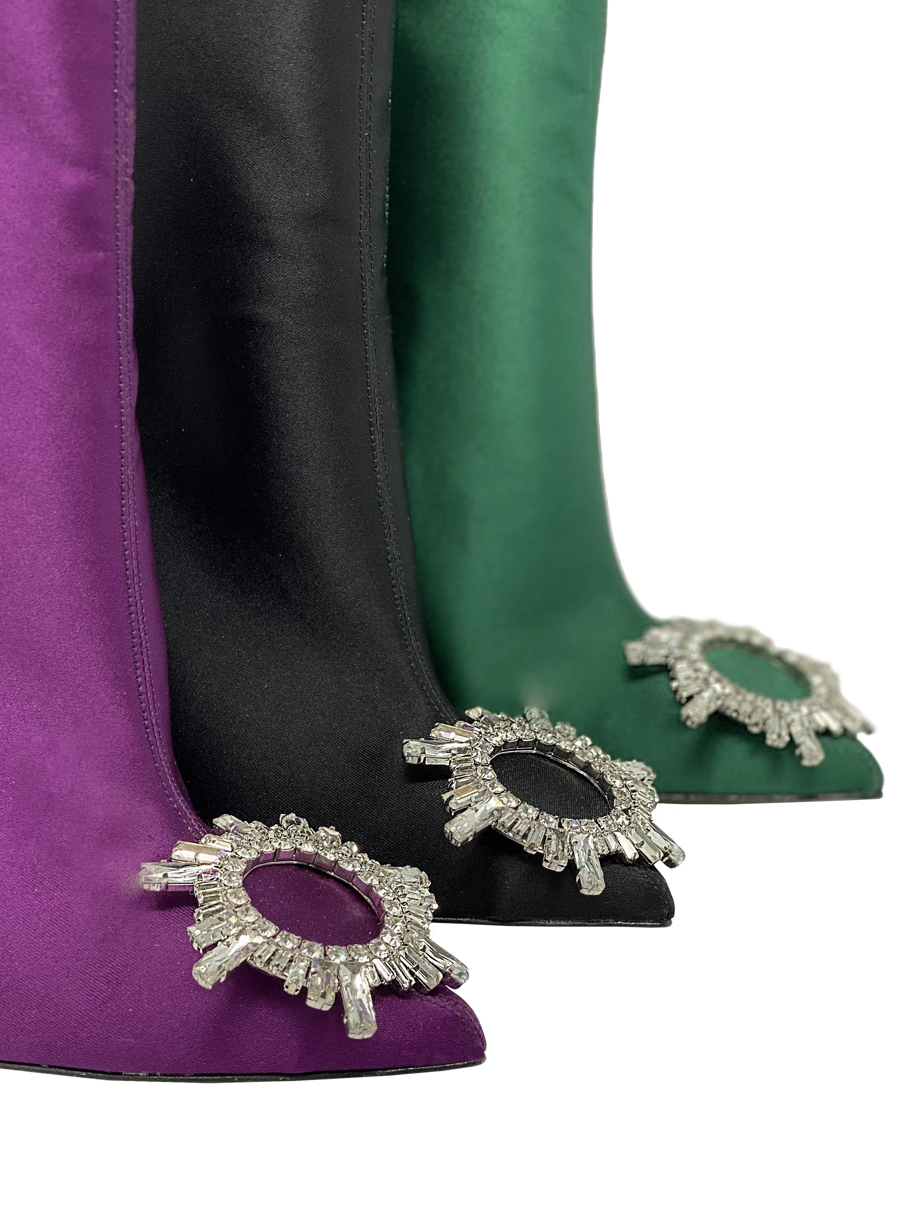 AURA BLACK SATIN