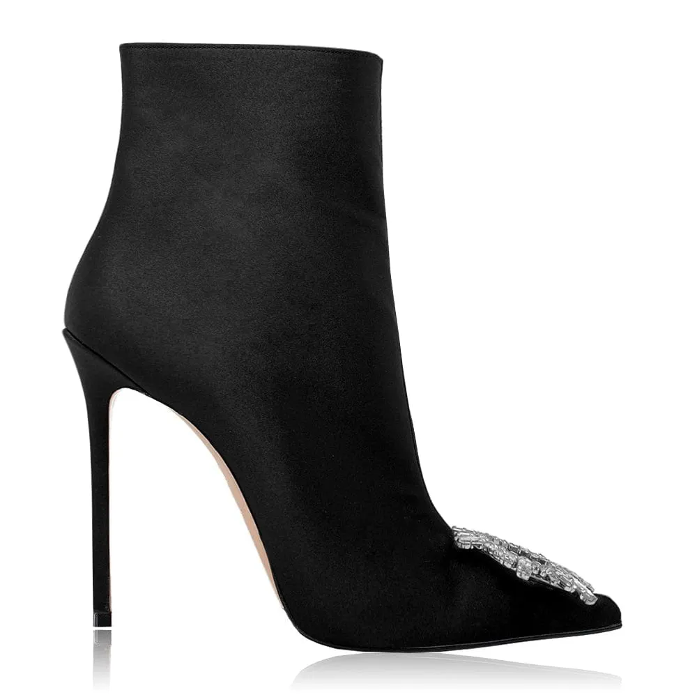 AURA BLACK SATIN