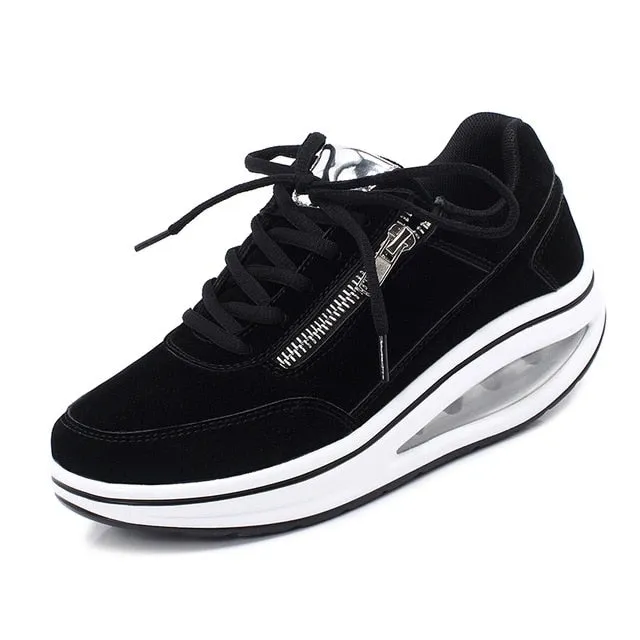 Gowalk Max Sneaker Women's Flat with Platform Shoes