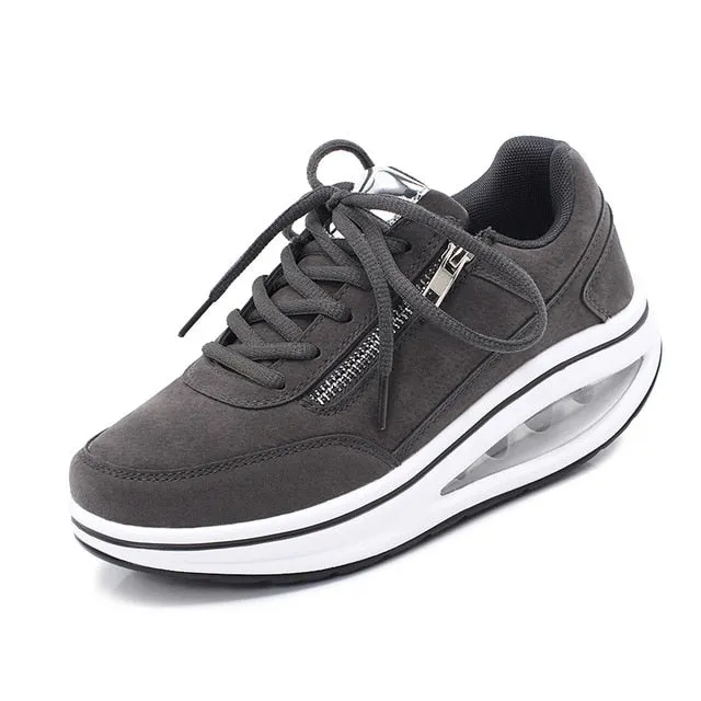 Gowalk Max Sneaker Women's Flat with Platform Shoes