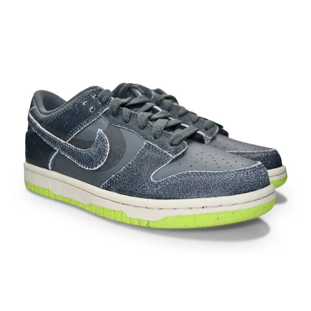 Juniors Nike Dunk Low SE "Halloween" (GS) DQ6215 001 Iron Grey Ghost Green