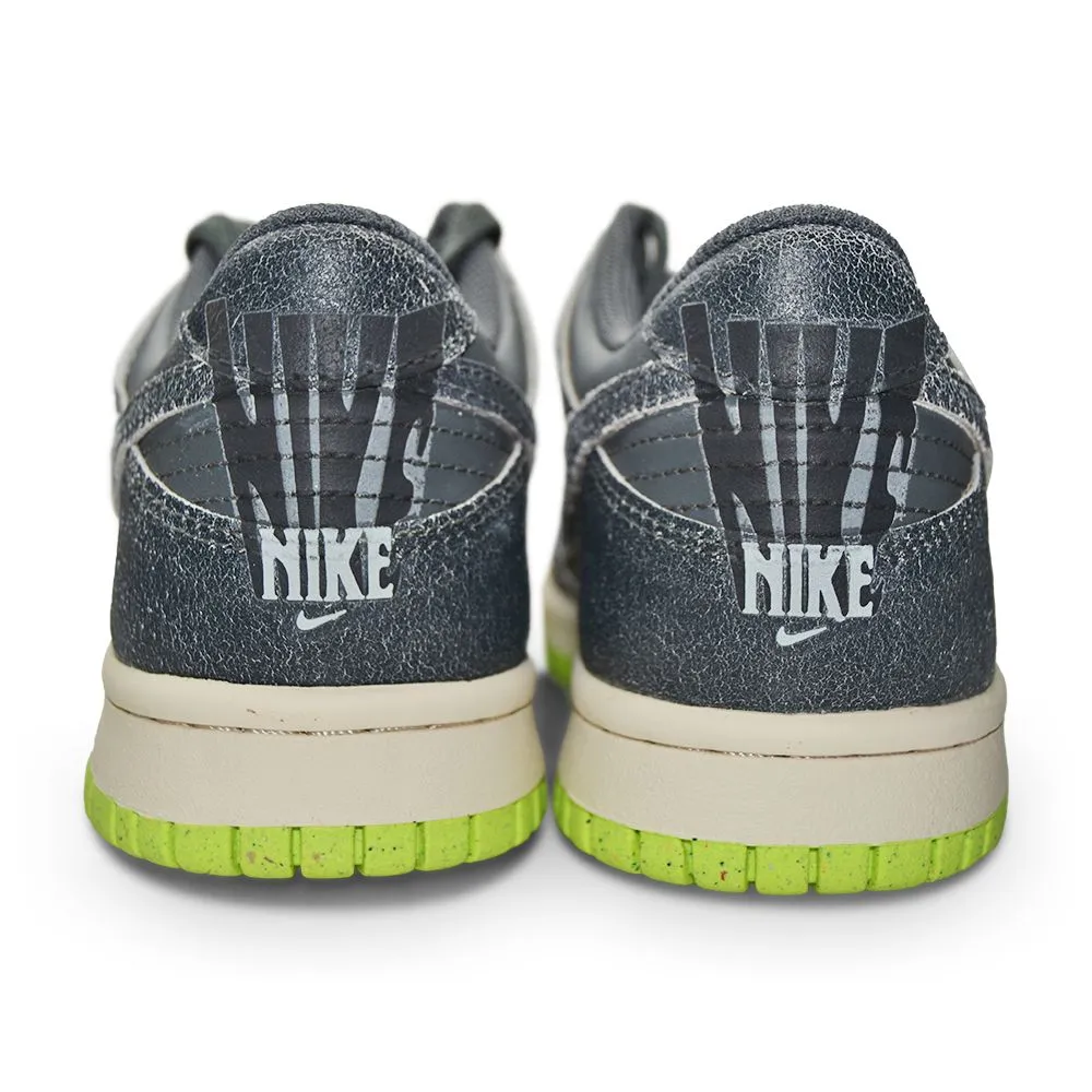Juniors Nike Dunk Low SE "Halloween" (GS) DQ6215 001 Iron Grey Ghost Green