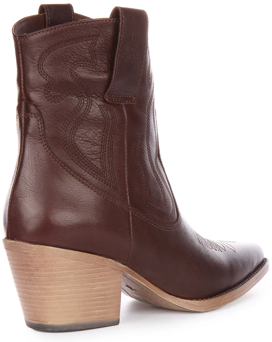 Justinreess England Nova In Brown For Women