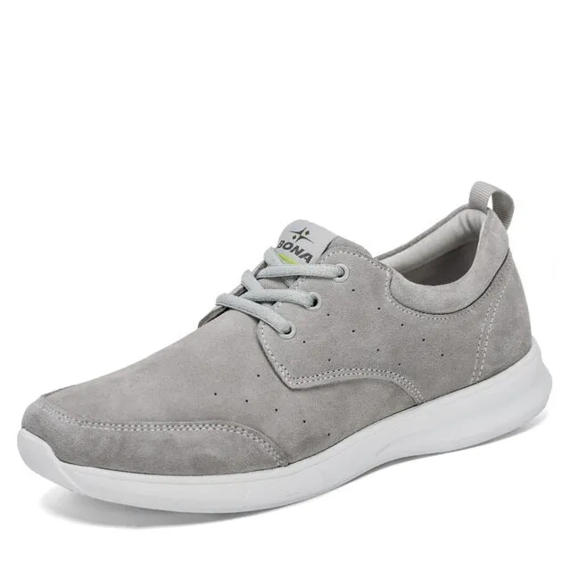 Mich Men's Classic Sneaker