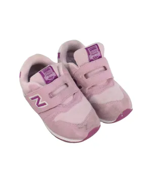Nike Sneakers 4T (EU26)