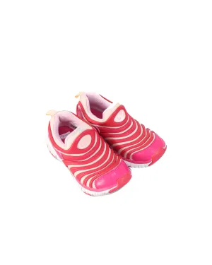 Nike Sneakers 4T (EU27.5)