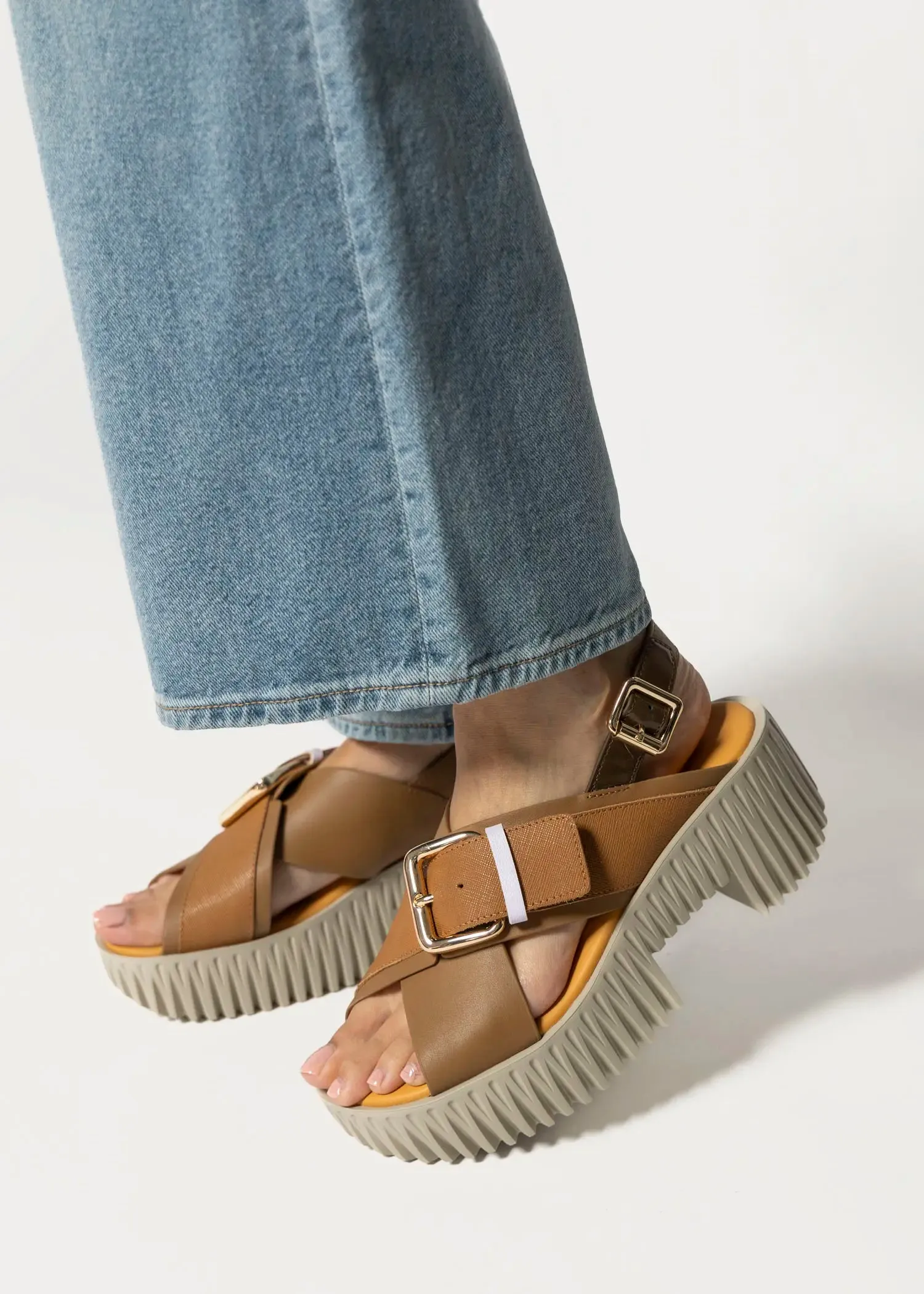 Plia Juno Sandal