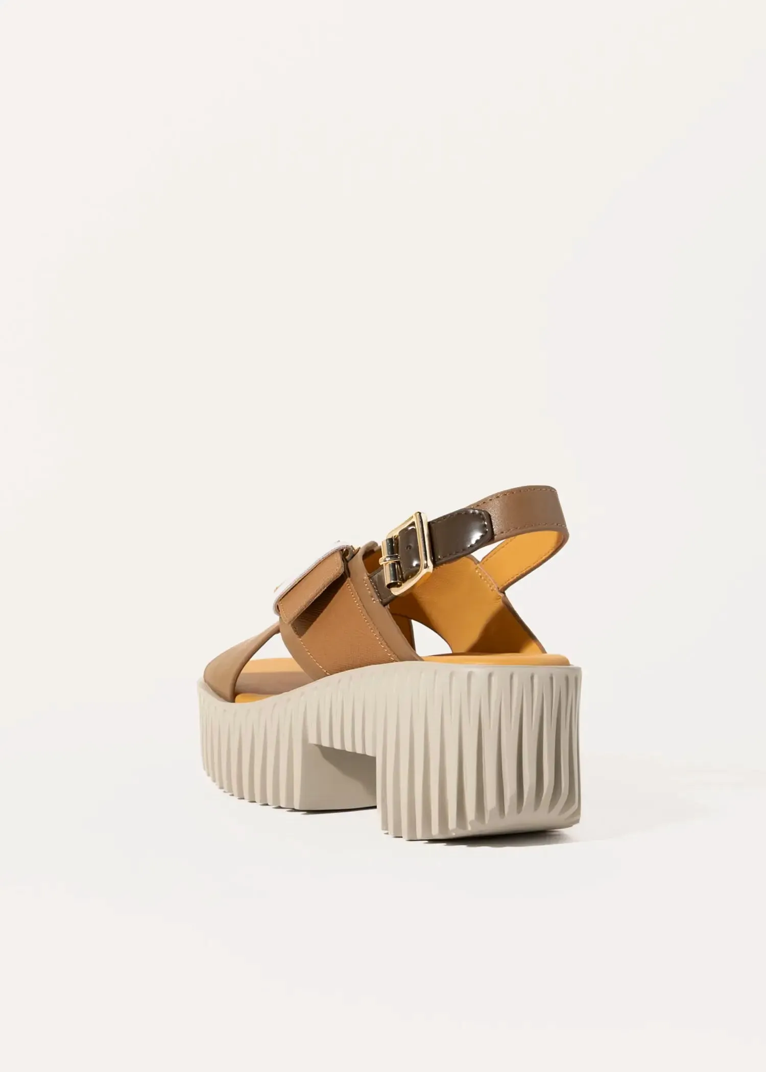 Plia Juno Sandal
