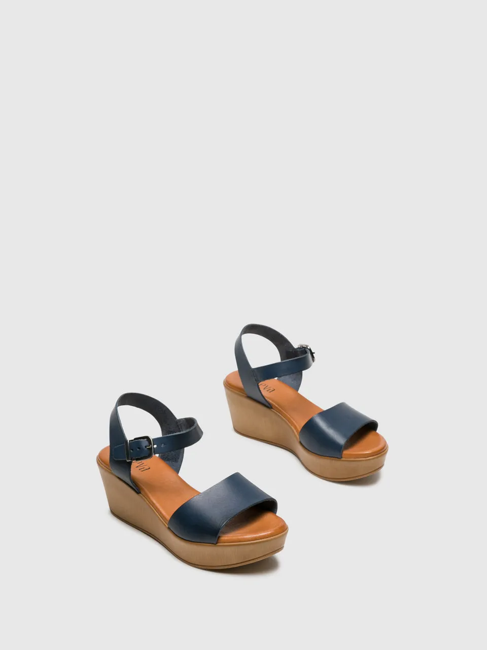 Sandlias com Fivela em Azul