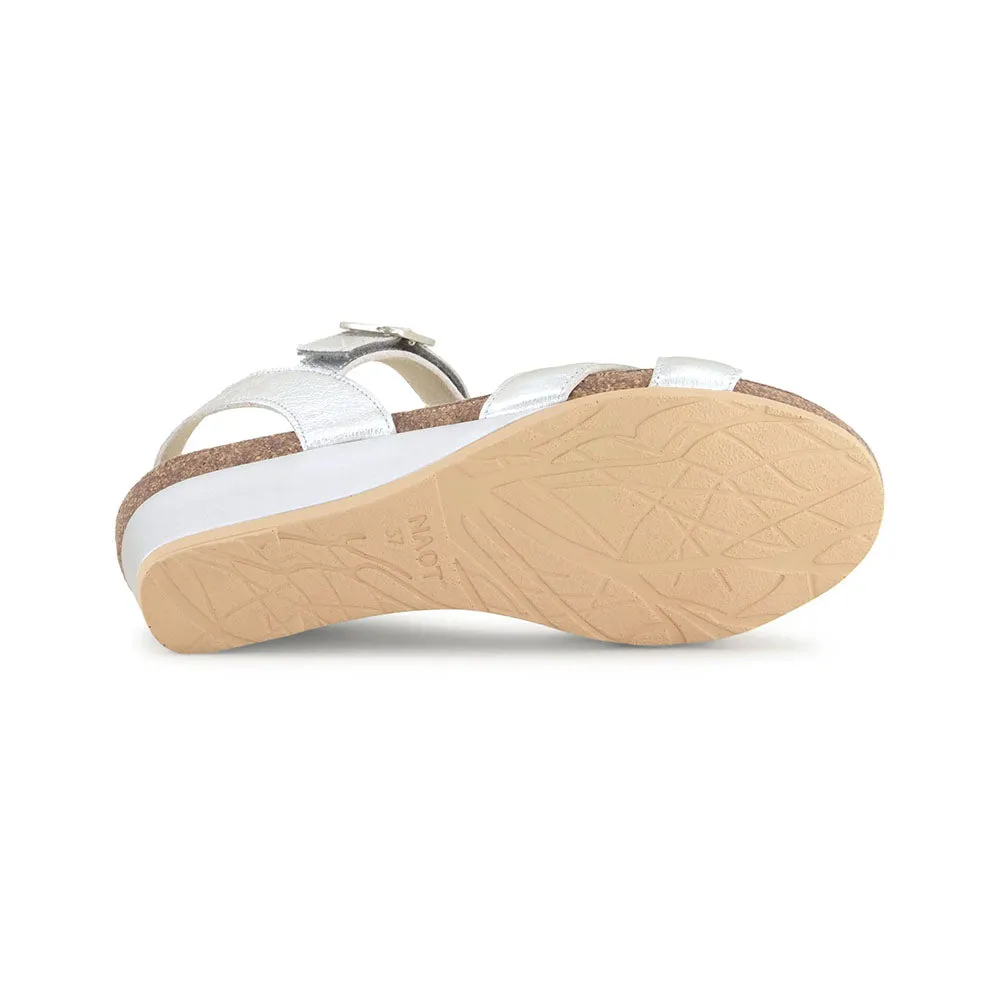 Throne Kitten Wedge (104121)