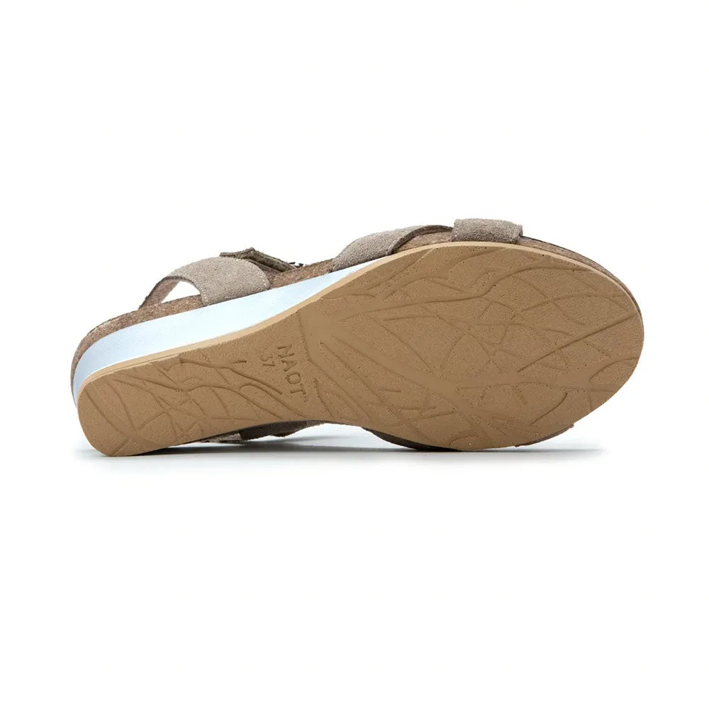 Throne Kitten Wedge (104121)