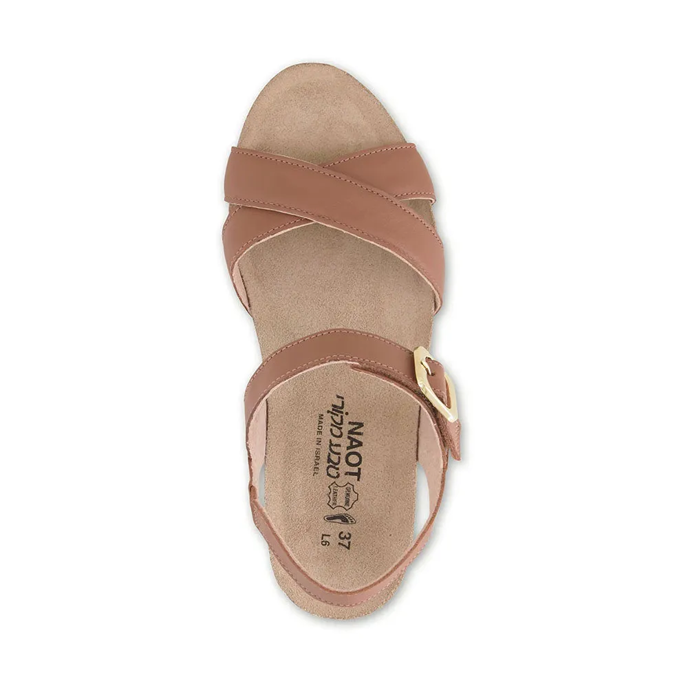 Throne Kitten Wedge (104121)