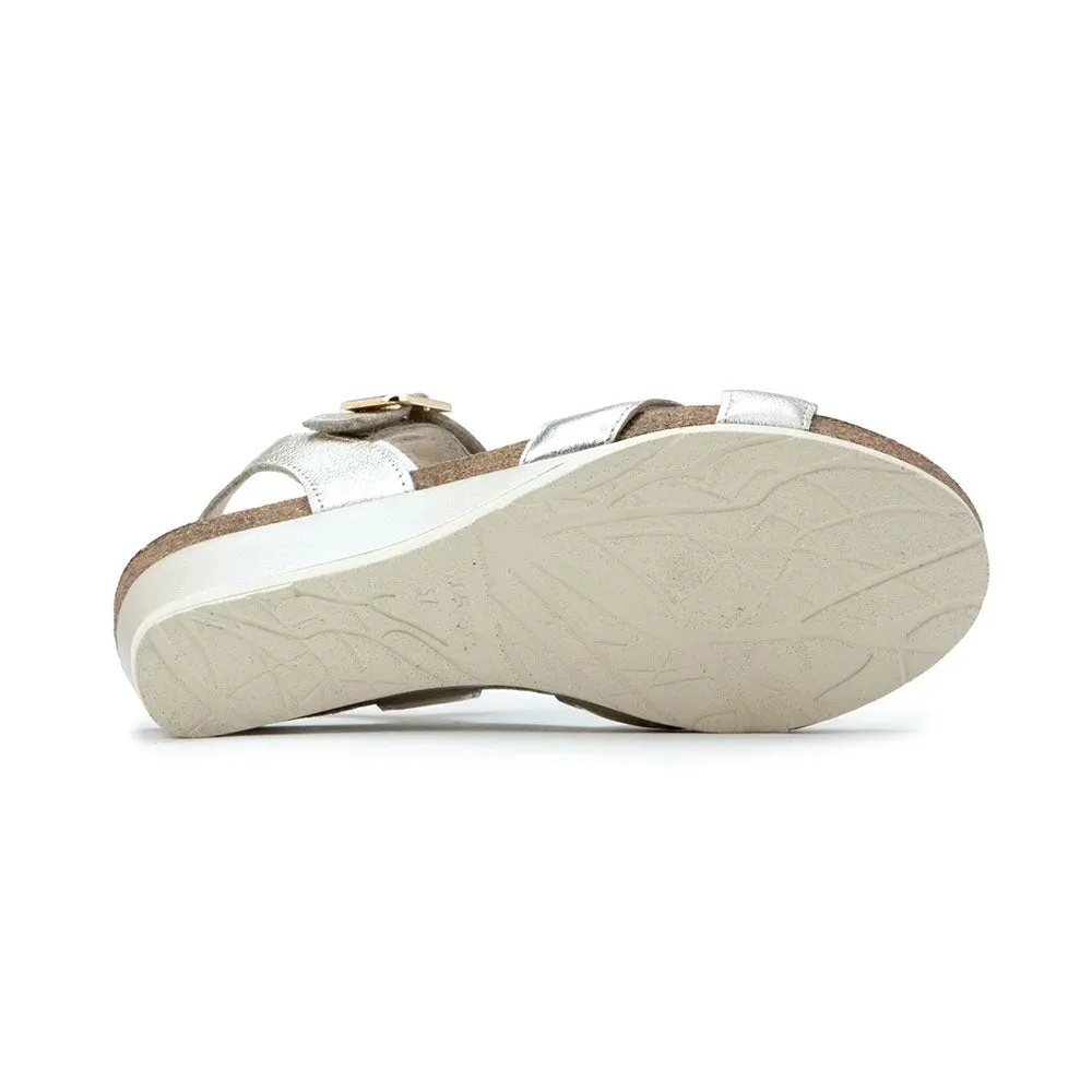 Throne Kitten Wedge (104121)