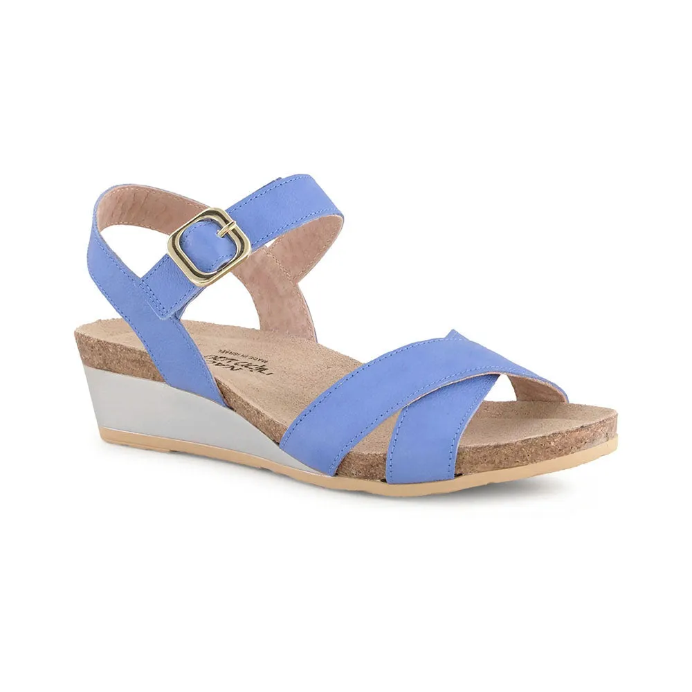 Throne Kitten Wedge (104121)