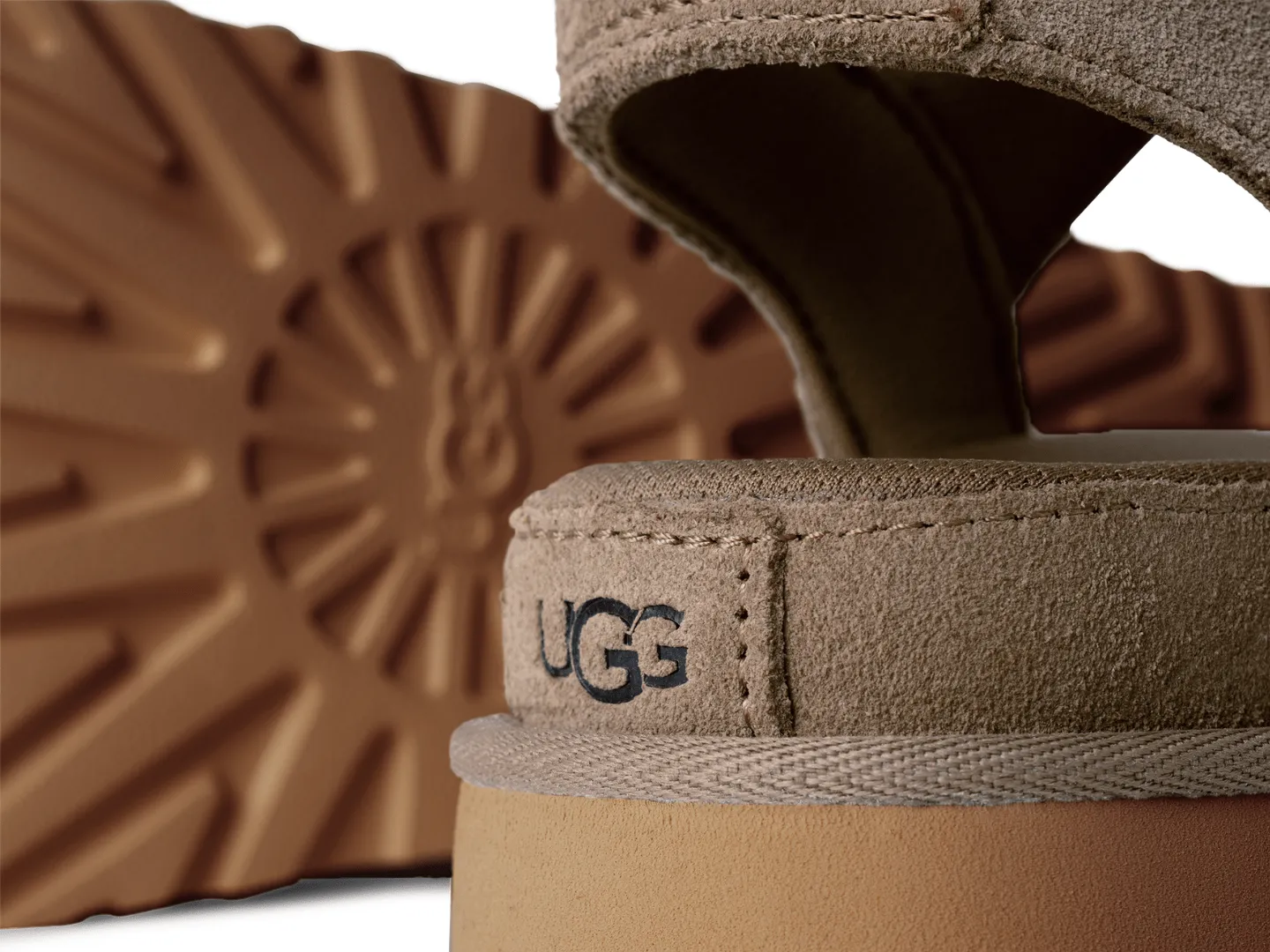 Ugg: Goldenstar in Smoke Plume