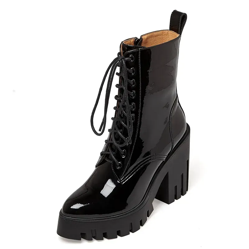USS Shoes Elsy Women's Black Boots