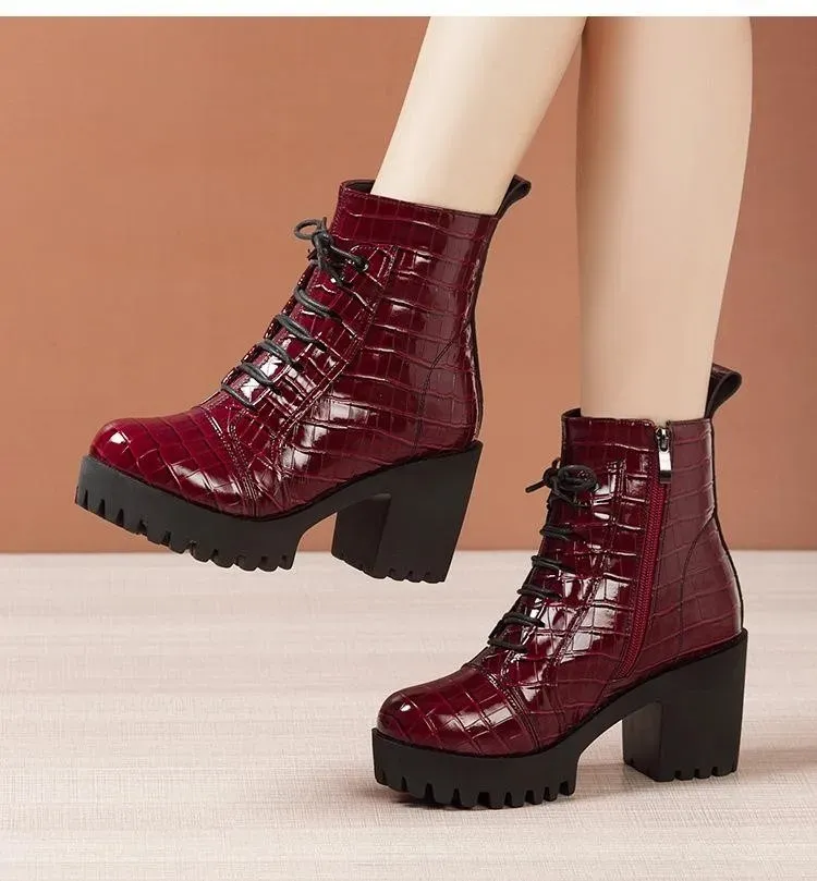 USS Shoes Elvys Women's Platform Patent Boots