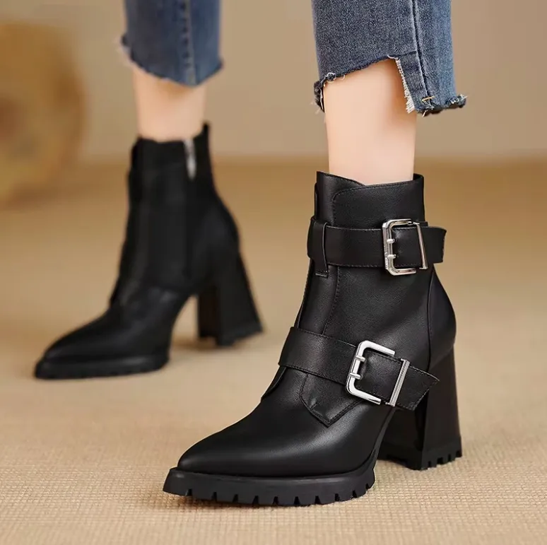 USS Shoes Karla Women's Leather Chunky High Heels Ankle Boots