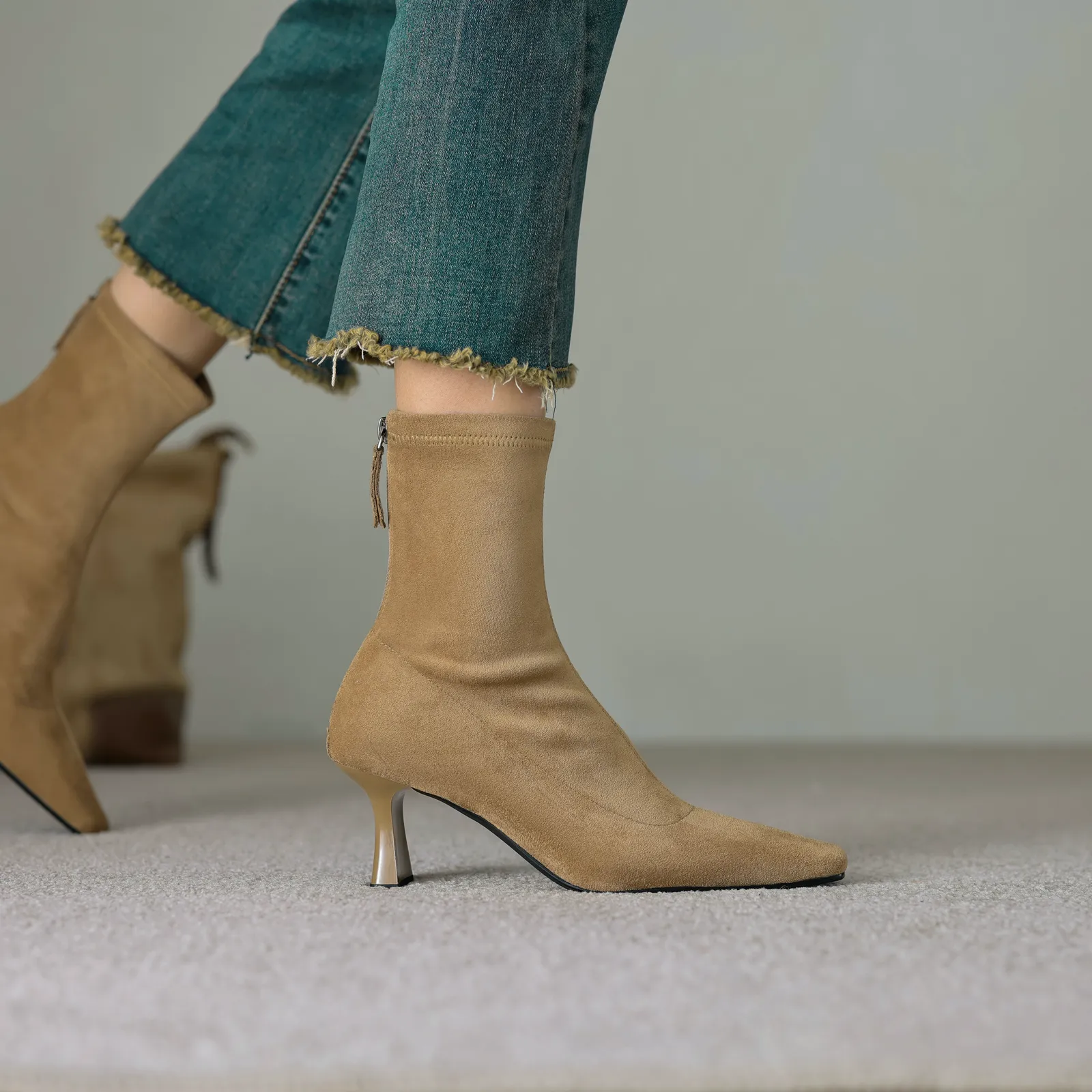 USS Shoes Luisa Women's Ankle Stretch Boots