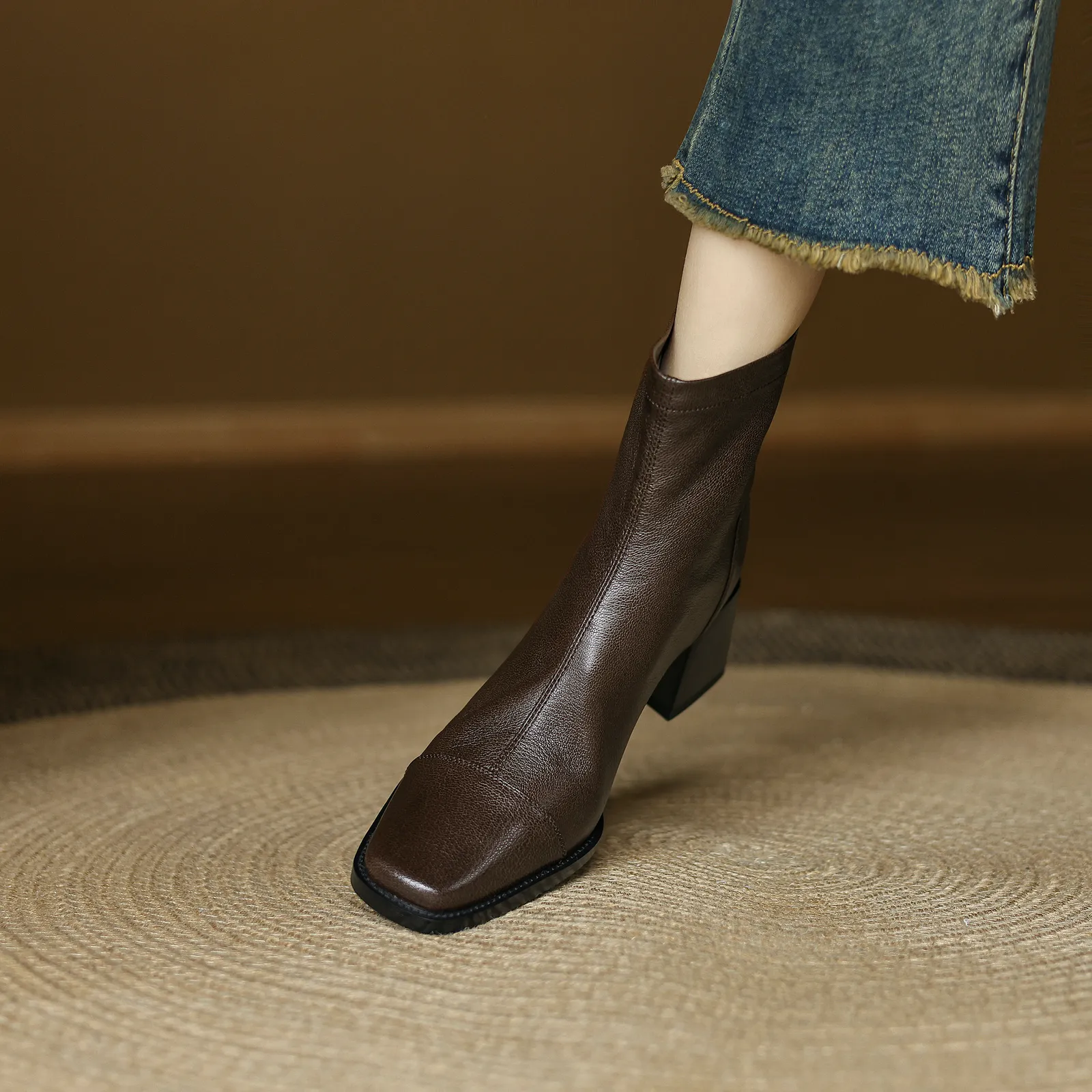 USS Shoes Maibe Women's Round Toe Ankle Boots
