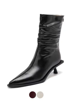 USS Shoes Nahir Women's Pointed Toe Ankle Boots