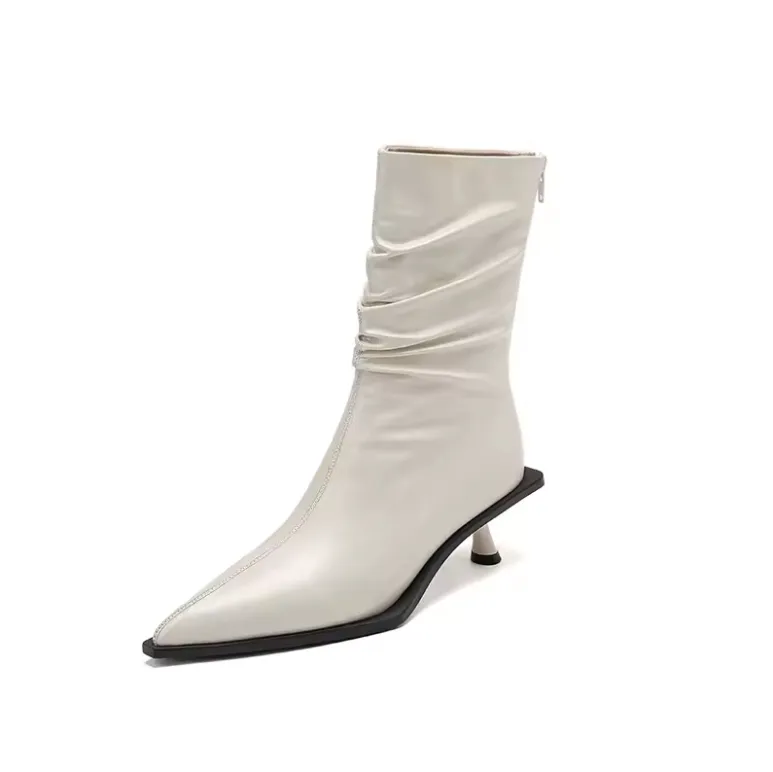 USS Shoes Nahir Women's Pointed Toe Ankle Boots