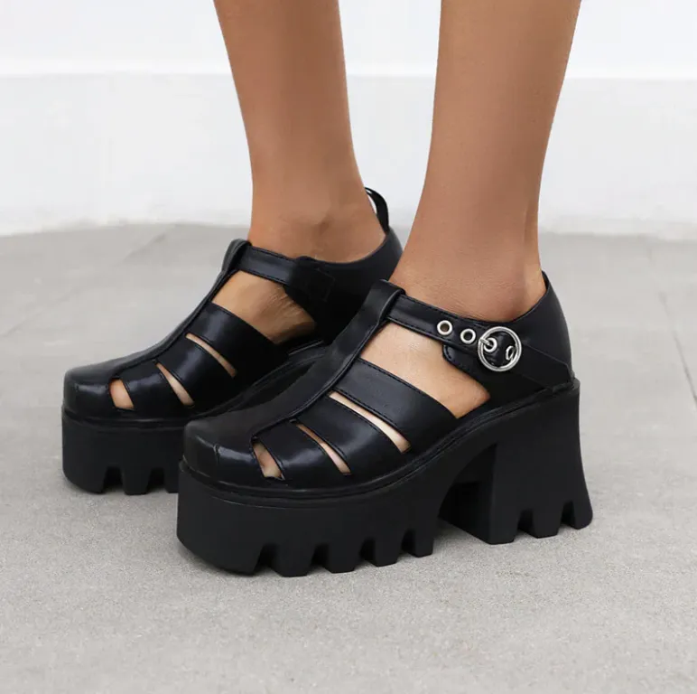USS Shoes Polaca Women's Platform Sandal