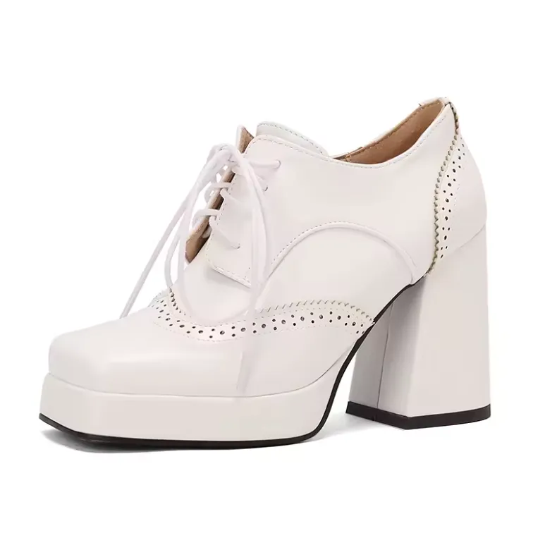 USS Shoes Renata Women's Square Toe Platform Ankle Boots