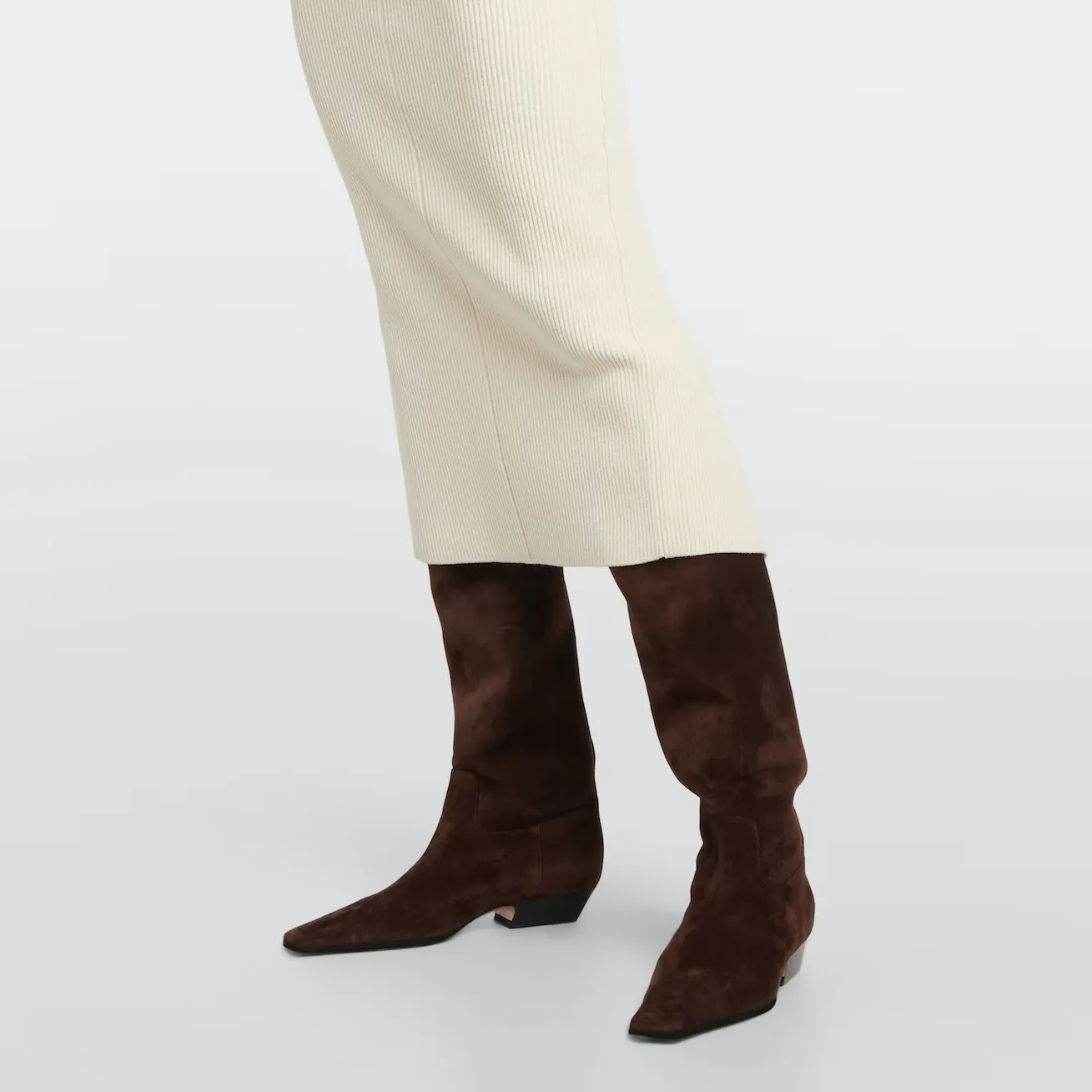 USS Shoes Rosario Women's Mid Heel Knee High Boots