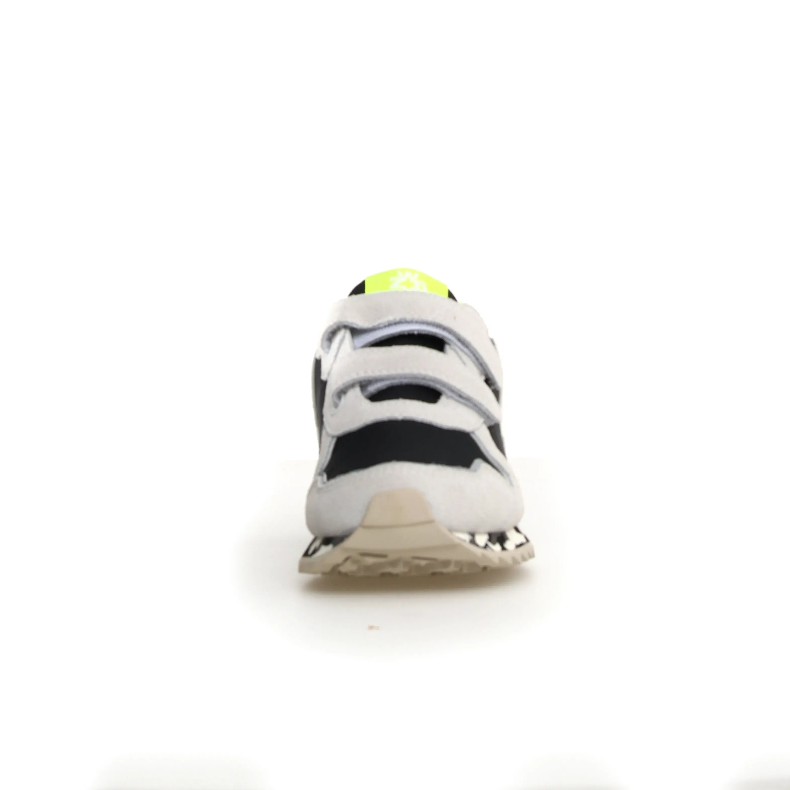 W6YZ Boy's And Girl's Jet Vl-J Casual Shoes - White / Black