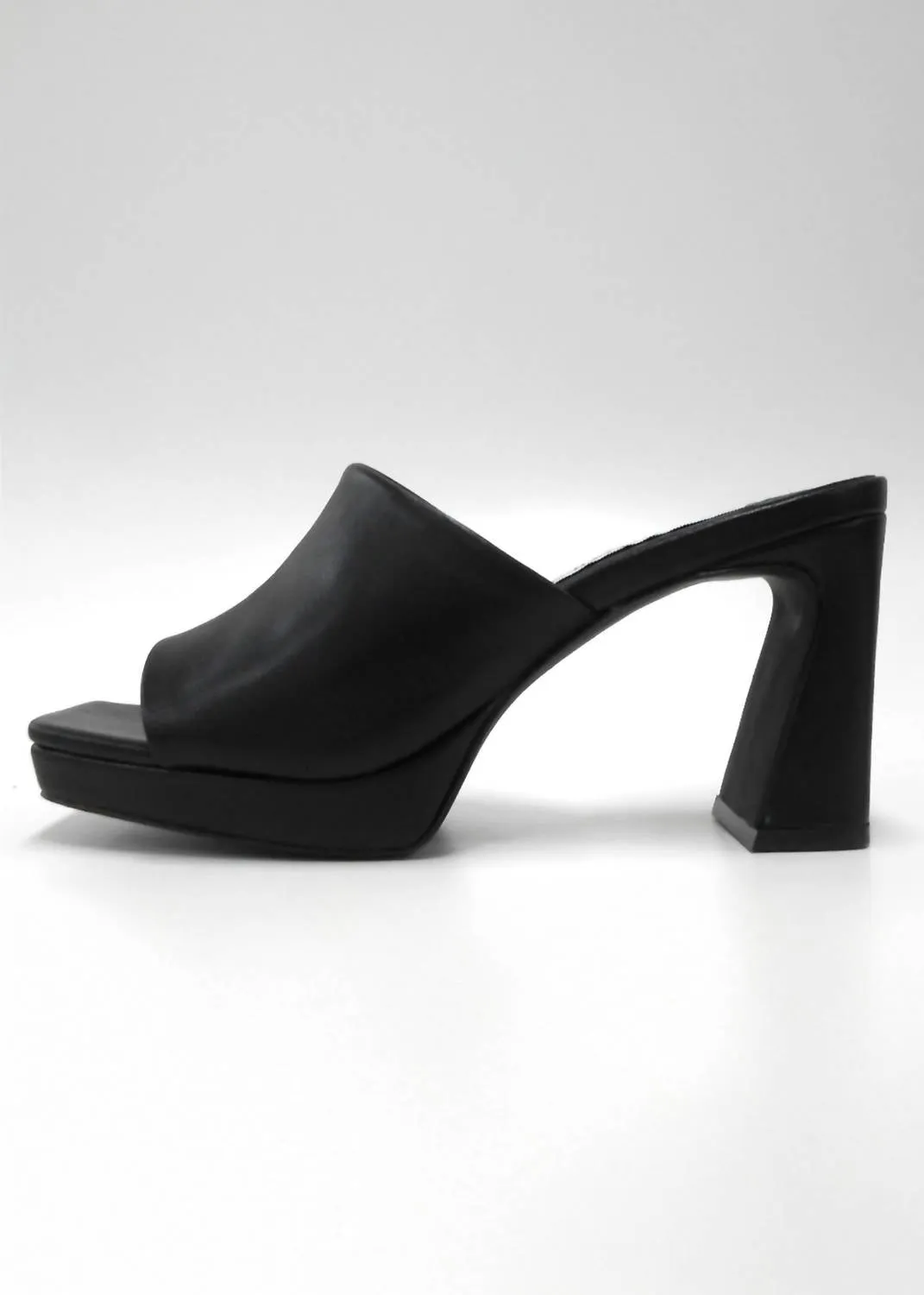 Women's Open Toe Slide Heels In Black Leather
