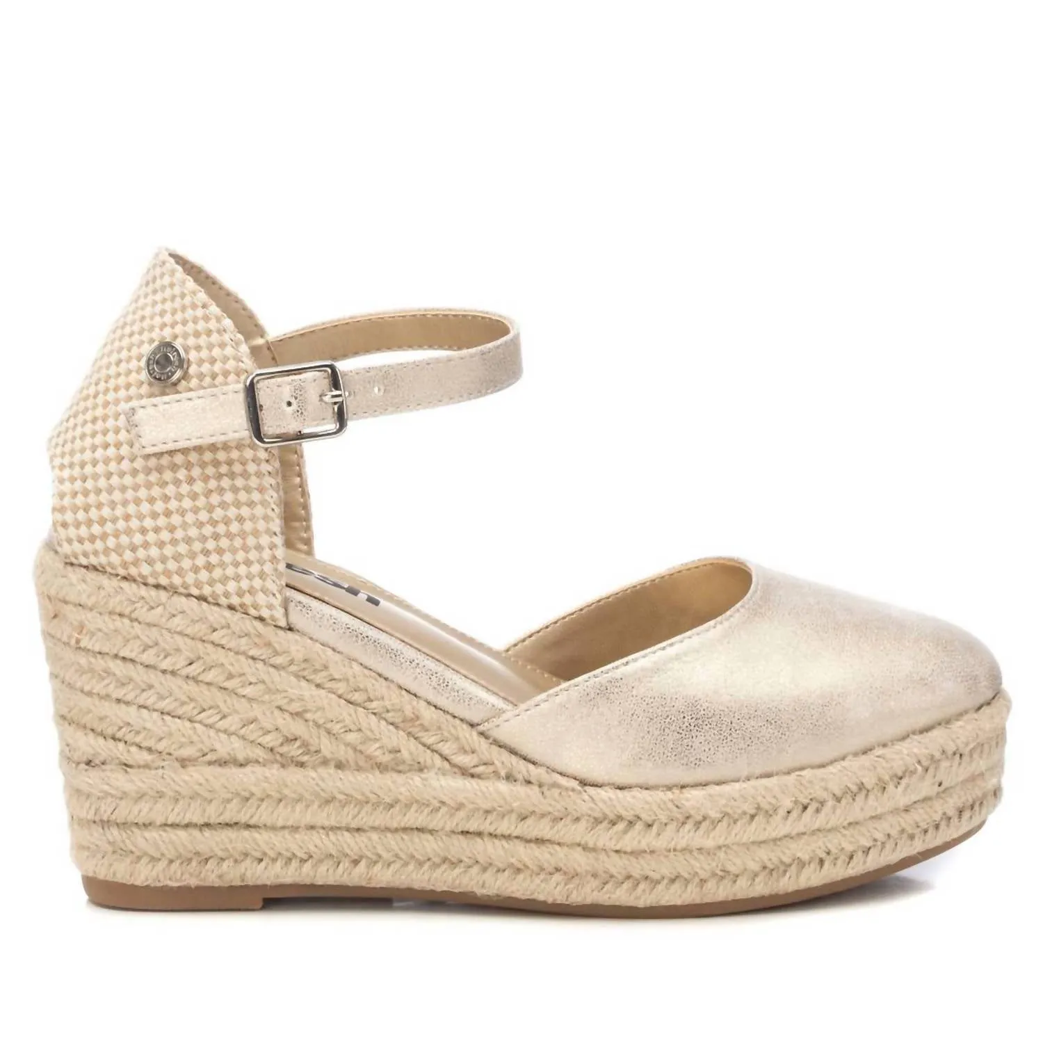 Women's Wedge Sandals In Gold
